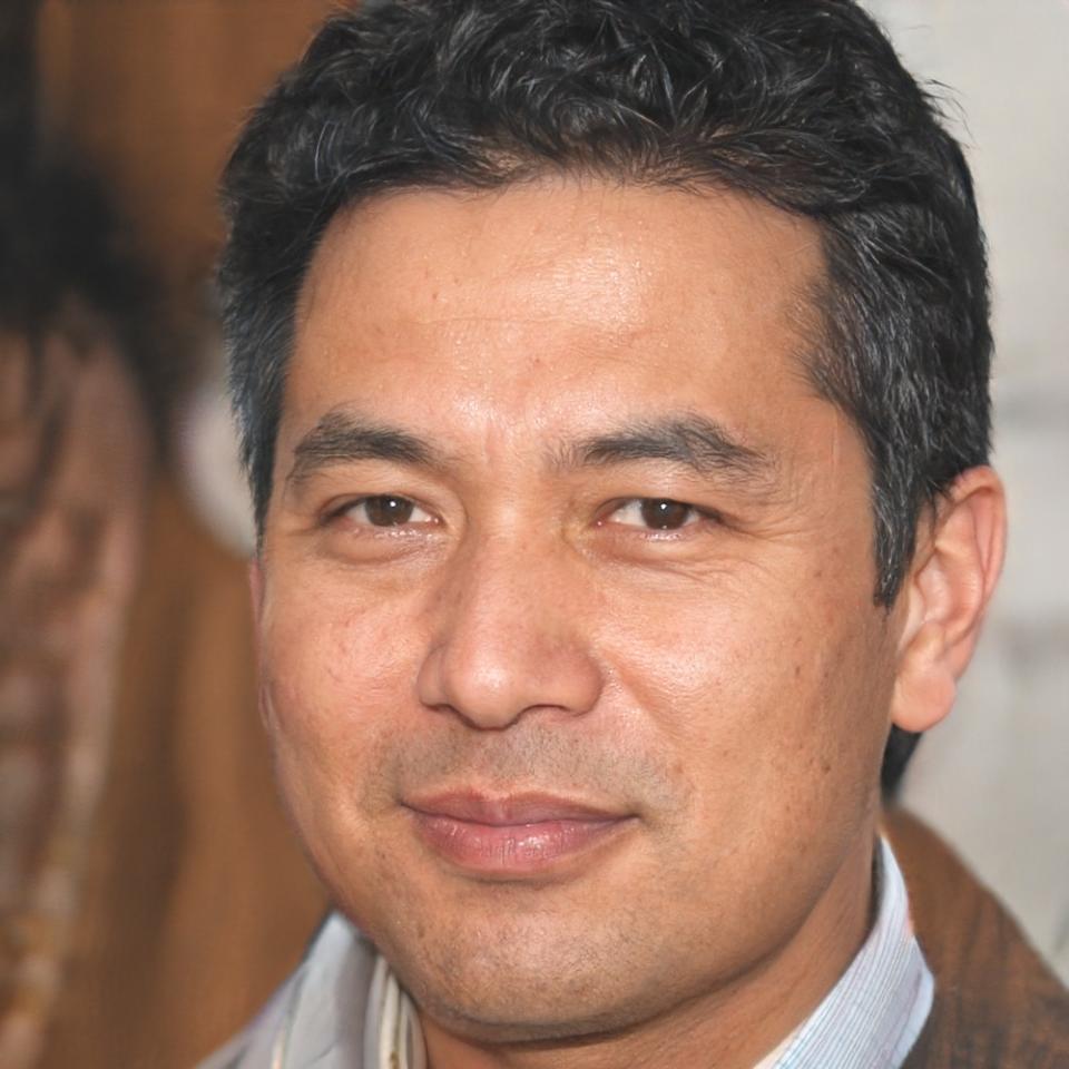 Dr. Konstantin Ehrenfels, Finanzexperte